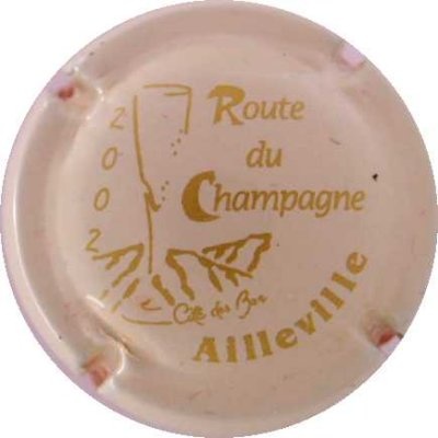 N°17 Ailleville, crème
Photo: J.P
