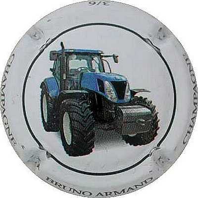 N°02b Tracteur agricole, 3/6
Photo J.P
