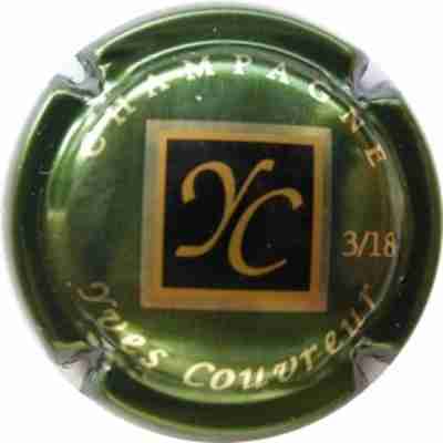 N°17 Fond vert foncé, Jacques
Merci à  Bernard GAXATTE
