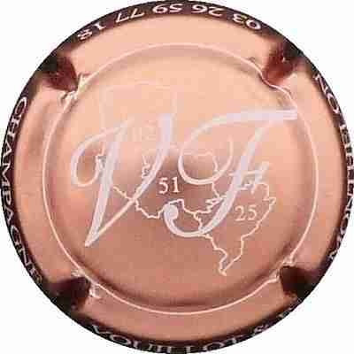 N°03 Rosé et blanc
Photo BENEZETH Louis
