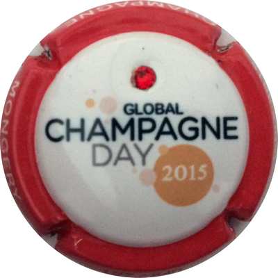 N°05b 2015, contour rouge, avec strass
Photo Bruno HEBMANN GONTIER
