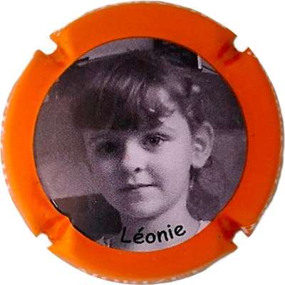 N°22b Léonie, contour orange
Photo Jacky MICHEL
