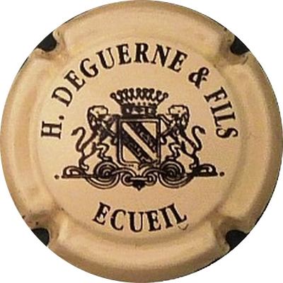 N°09 Crème foncé et noir, grosse écriture
Photo BENEZETH Louis
