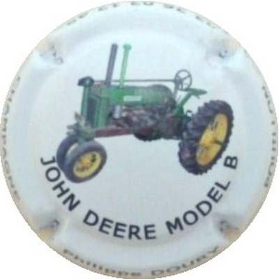 N°135c Tracteur ancien, John Deere model B
Photp J.R.
