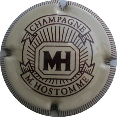 N°17 Crème et marron, petites stries sur contour
Photo GOURAUD Jacques
