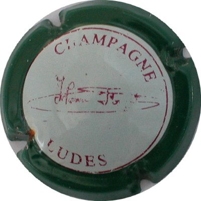 N°01 contour vert, fond blanc cassé
Photo GOURAUD Jacques
