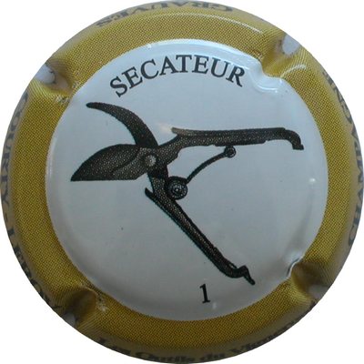 N° 12 1 Sécateur
Photo GOURAUD Jacques
