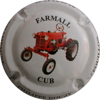 N°039a FARMALL
Merci à  GOURAUD Jacques
