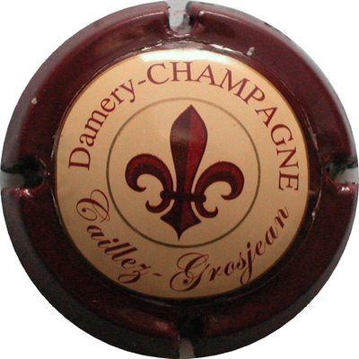 N°03 contour bordeaux foncé
Photo GOURAUD Jacques
