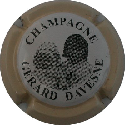 N°07 Série de 6 (2 enfants), contour crème
Photo GOURAUD Jacques
