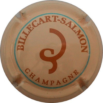 N°53 crème et marron
Photo GOURAUD Jacques
