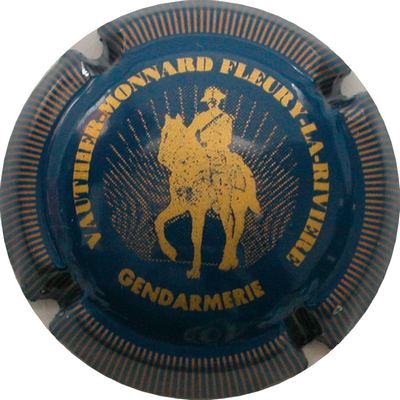 N°06 Bleu et or, striée
Photo GOURAUD Jacques
