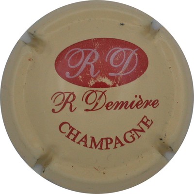 N°04 Crème, RD dans ovale
Photo GOURAUD Jacques
