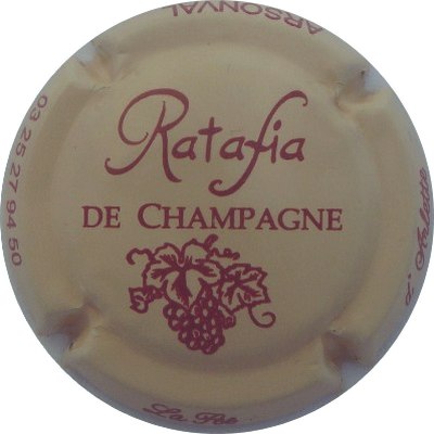 N°029 Ratafia, bordeaux petites lettres
Photo BILLARDELLE ERIC
