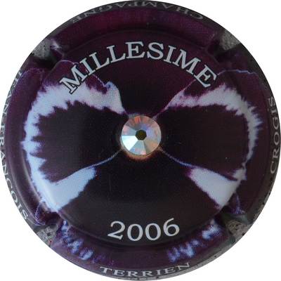 N°14x-NR Millésime 2006, avec strass
Photo GOURAUD Jacques
Mots-clés: NR