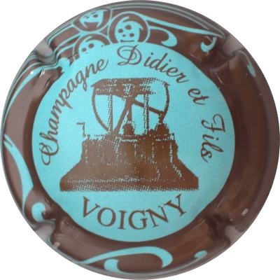 N°03 Série de 6 (pressoir), bleu pâle, contour sparflex marron
Photo GOURAUD Jacques
