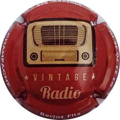 N°06e Vintage, radio, 6-6
Photo Christophe LELU
