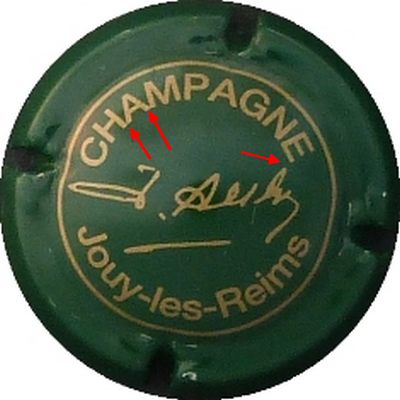 N°07 Vert et or, petites lettres, 3 lettres de champagne se touchant
Photo BENEZETH Louis
