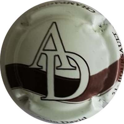 N°01x-NR Blanc cassé et marron foncé
Photo Christian HERMAN
Mots-clés: NR