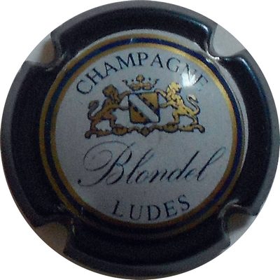 N°13 Contour bleu-noir
Photo LE FAUCHEUR Alexandre
