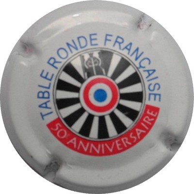 N°01 Fond blanc, table ronde
Photo THIERRY Jacques
