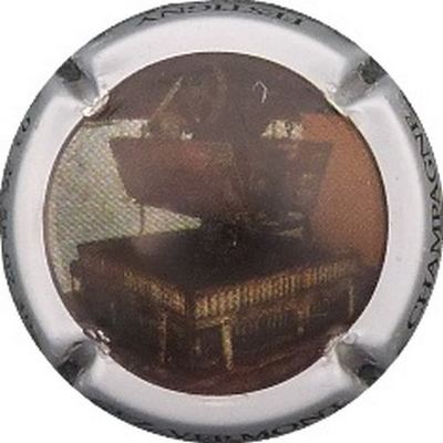 N°10 Contour argent, fond polychrome
Photo BENEZETH Louis
