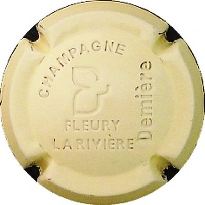 N°06 Estampée crème
Photo BENEZETH Louis
