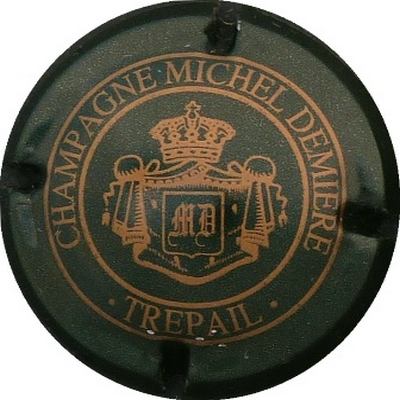 N°02 Vert foncé et or
Photo BENEZETH Louis
