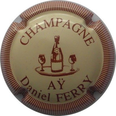 N°02 Crème et bordeaux, striée, grandes lettres
Photo THIERRY Jacques
