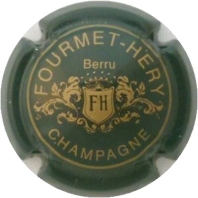 N°03a Vert foncé et or, blason centré
Photo J.R.
