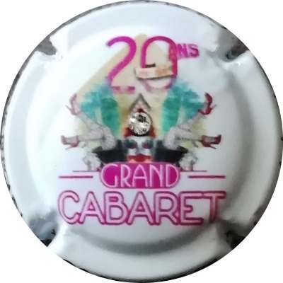 N°07b Grand cabaret, 20 ans, avec strass
Photo Daniel DUPONT
