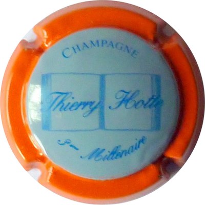 N°17 Bleu, contour orange, 3ème millénaire  
Photo LOCHON Alain
