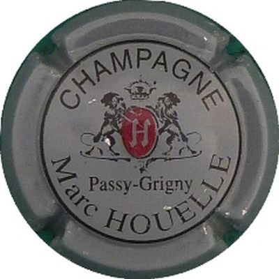 N°11 Gris, écusson rouge
Photo BENEZETH Louis
