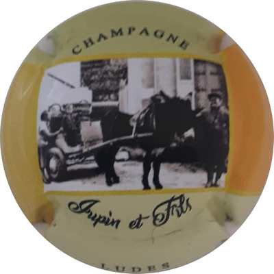 N°01b Série de 5 (attelage), Contour jaune
Photo Patrick PLICHARD
