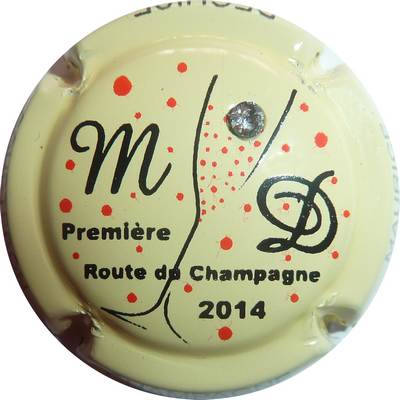 N°065e Première route du champagne 2014, fond crème avec strass
Photo SAVART CHRISTOPHE
