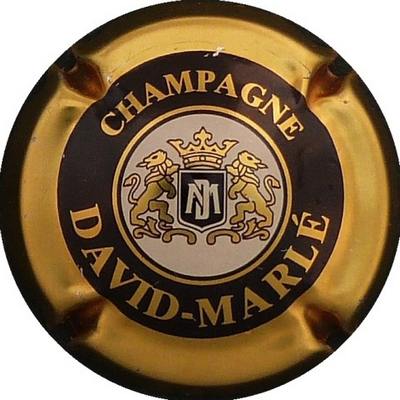 N°02 Or, noir et blanc, lettres épaisses
Photo BENEZETH Louis
