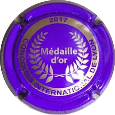 N°NR Médaille d'or, concours international de Lyon 2017, fond violet
Photo GUY BISSEY
Mots-clés: NR
