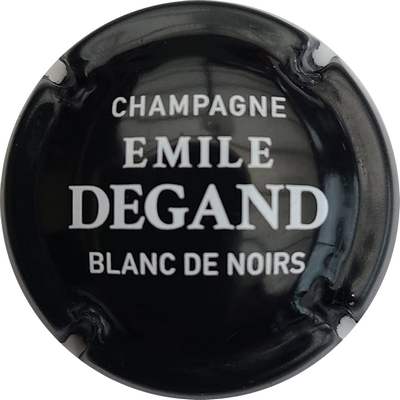 N°16 Noir et blanc, Emile Degand, blanc de noirs
Photo Joelle MENNORET
