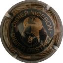 Nom du fichier=LB_6_Noir_et_or2C_striee.jpg
Taille du fichier=29Ko
Dimensions : 400x400
Ajouté le : 26 Décembre 2011 LB_6_Noir_et_or2C_striee.jpg