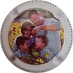 Nom du fichier=famille.jpg
Taille du fichier=28Ko
Dimensions : 400x400
Ajouté le : 04 Juin 2024 famille.jpg
