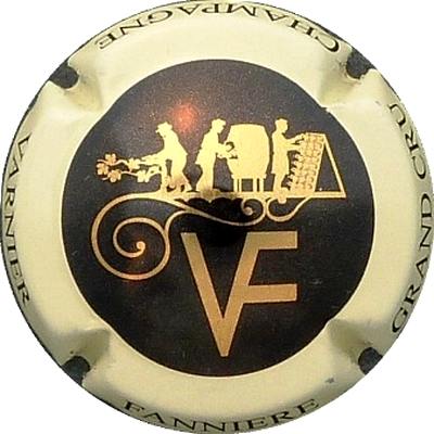 N°06 Contour jaune-crème
Photo BENEZETH Louis
