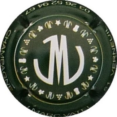 N°09 Vert foncé et blanc
Photo BENEZETH Louis
