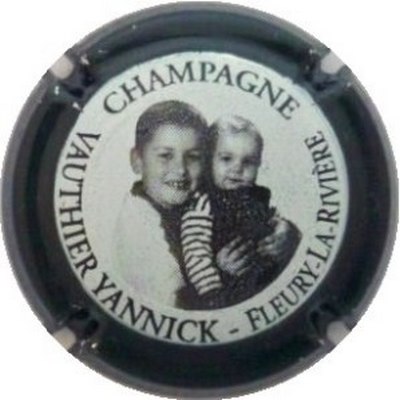 N°03 Série de 6, portrait, contour noir
Photo J.R.
