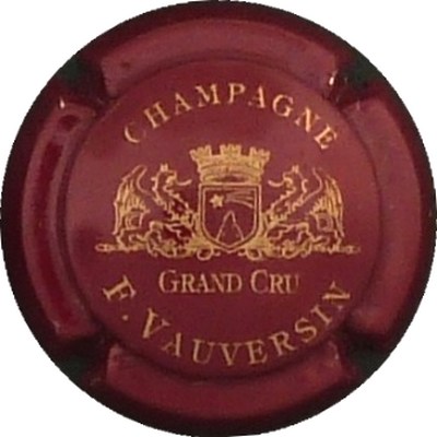 N°02 Bordeaux et or
Photo BENEZETH Louis
