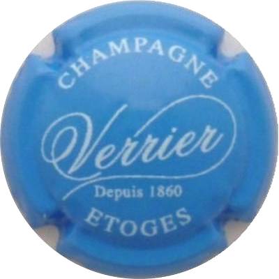 N°17c ETOGES, Bleu ciel et blanc
Photo J.R.
