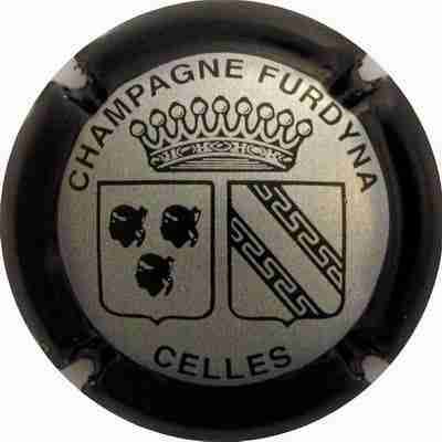 N°24 Argent, contour noir
Photo Franck Kerdoncuff
