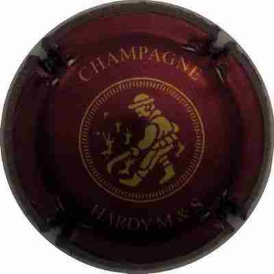 N°04 Série de 4 (nom) Bordeaux foncé et or
Photo Franck Kerdoncuff
