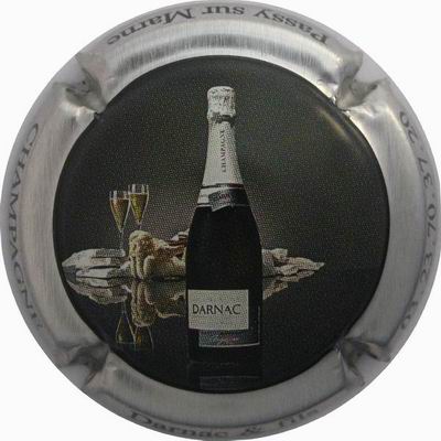 N°47c Coiffe argent, contour métal
Photo Franck Kerdoncuff
