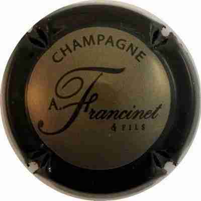 N°05 Grège, contour noir
Photo Franck Kerdoncuff
