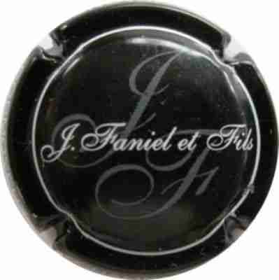 N°03 Noir et blanc
Merci à  GAXATTE Bernard
